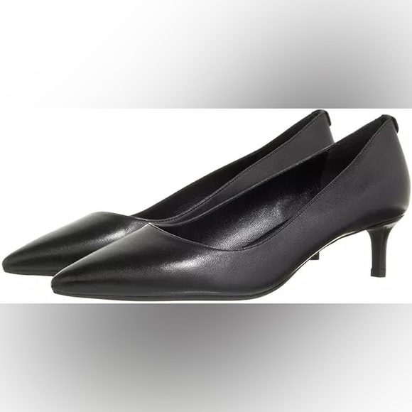 MICHAEL MICHAEL KORS Alina Flex Black
Leather Pumps - Picture 3 of 4